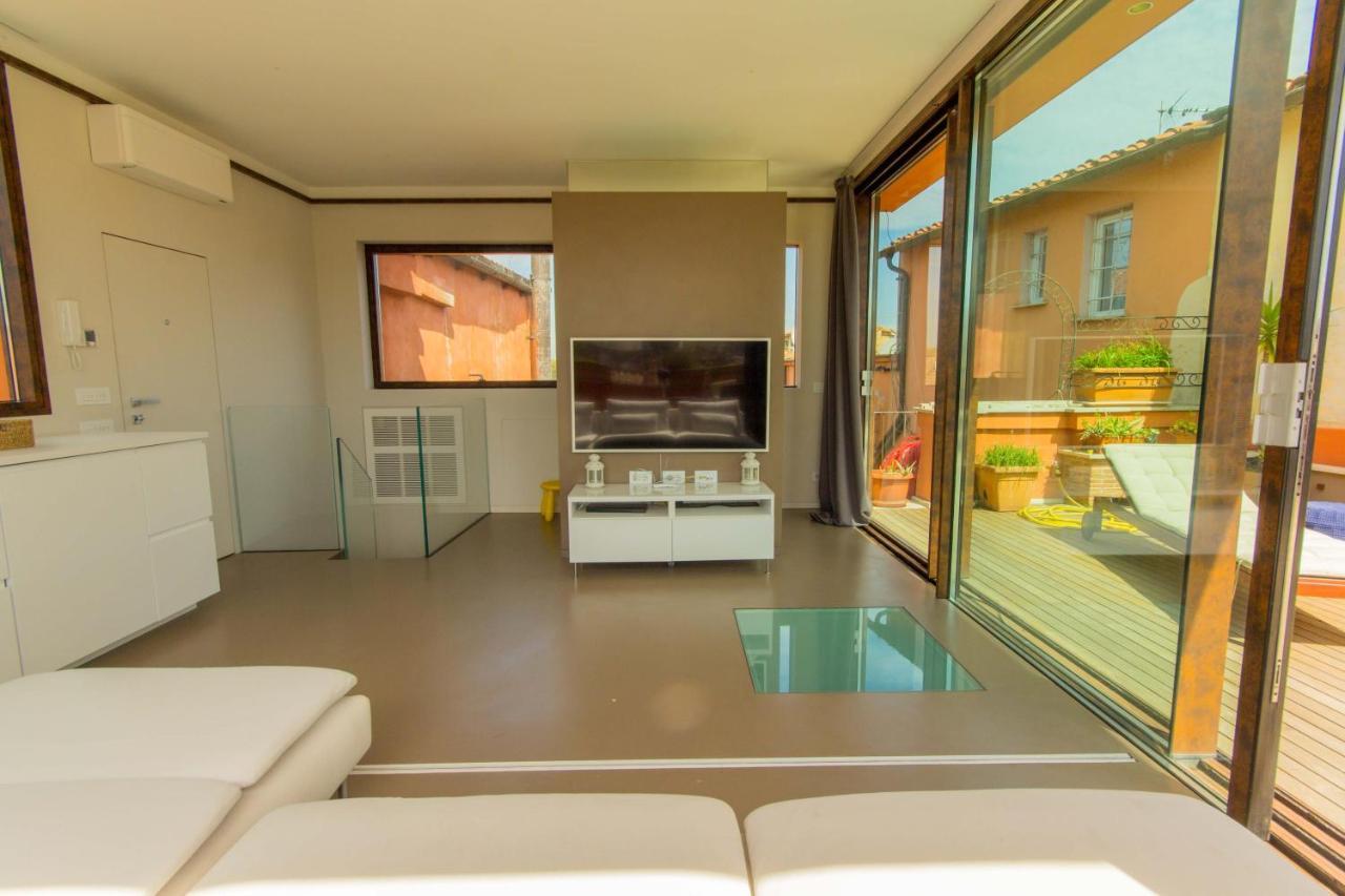 Pelliccia 11 Trastevere Penthouse โรม ภายนอก รูปภาพ