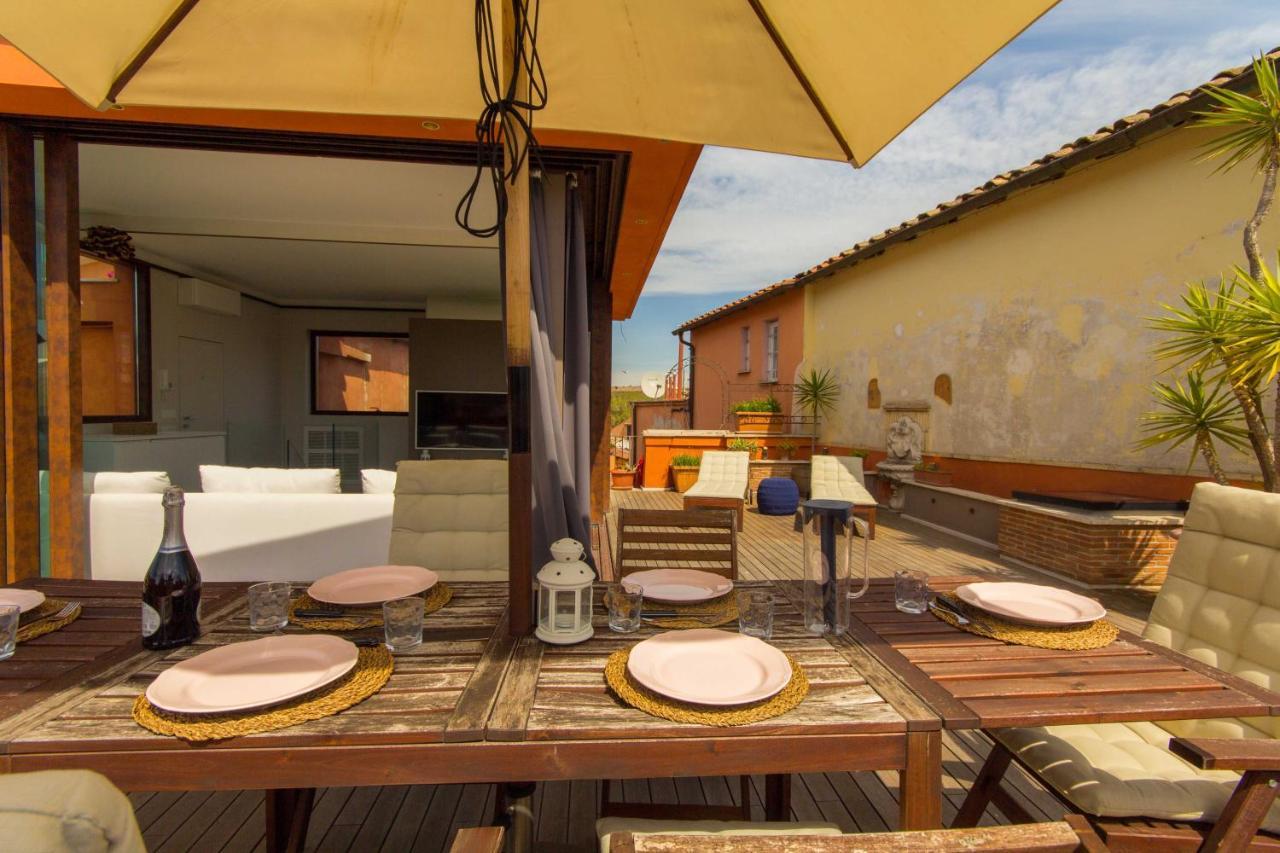 Pelliccia 11 Trastevere Penthouse โรม ภายนอก รูปภาพ
