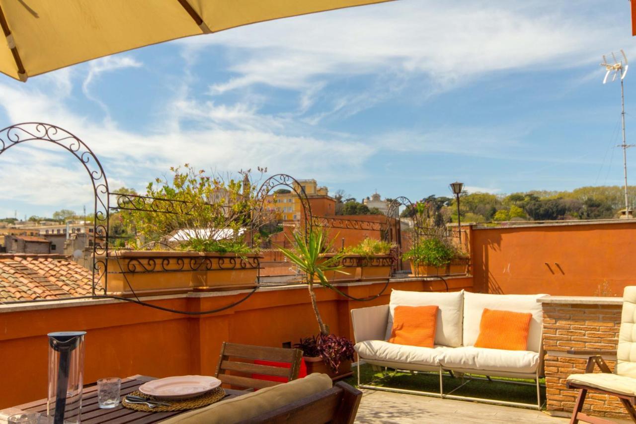 Pelliccia 11 Trastevere Penthouse โรม ภายนอก รูปภาพ